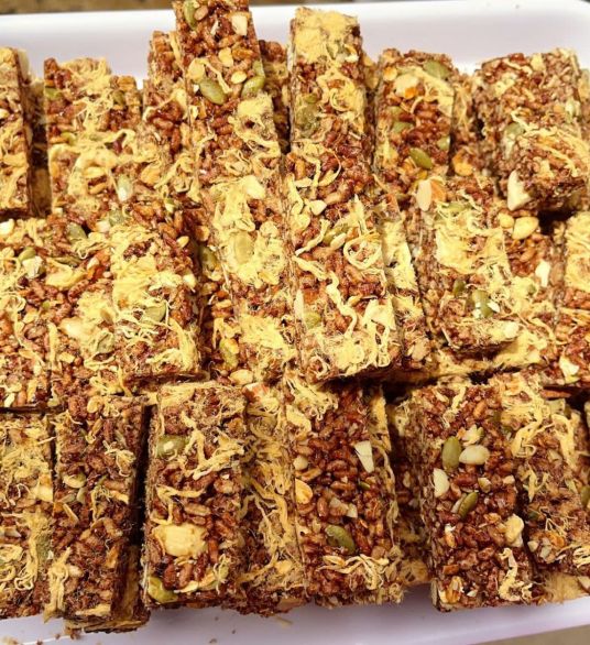 Thanh Gạo Lứt Hạt Chà Bông